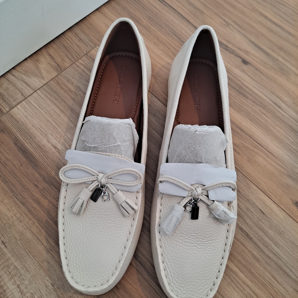 Coach Minna Pebbled COH Leather Loafers Flat Shoes New Size 11